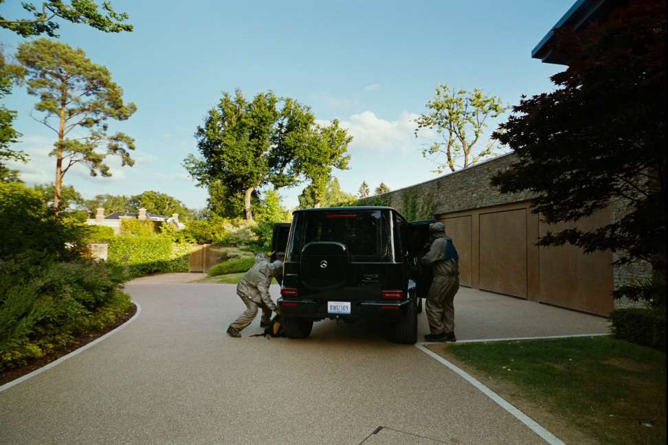 [网盘观看]拯救地球[中文字幕/特效字幕].Bugonia.2025.BluRay.1080p.TrueHD7.1.x264-DreamHD 14.45GB - 推影坊-推影坊