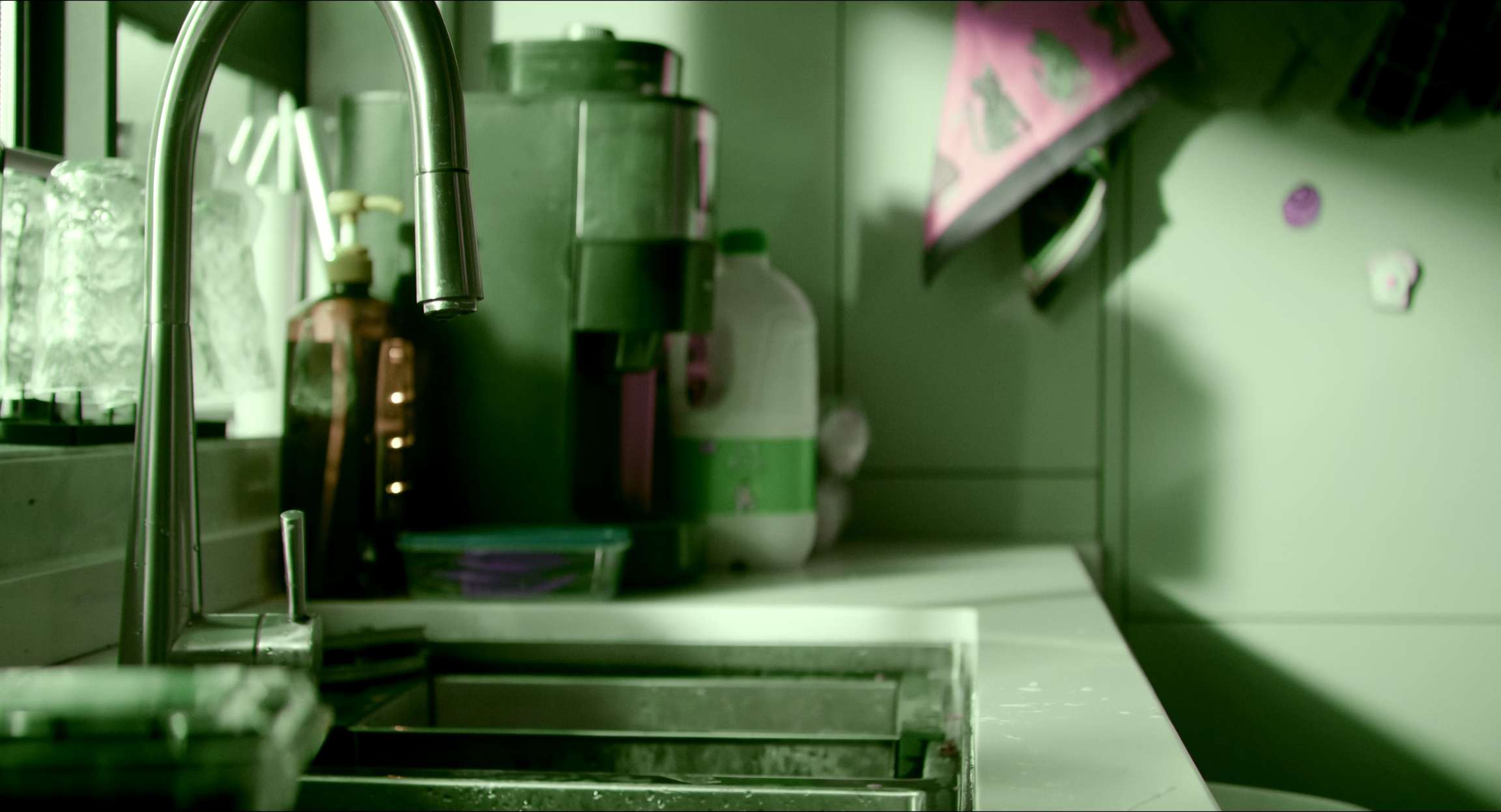 [网盘观看]一起过家家[60帧率版本][杜比视界版本][高码版][国语音轨].2025.2160p.WEB-DL.H265.HQ.DV.60fps.DTS5.1-PandaQT 22.61GB-推影坊