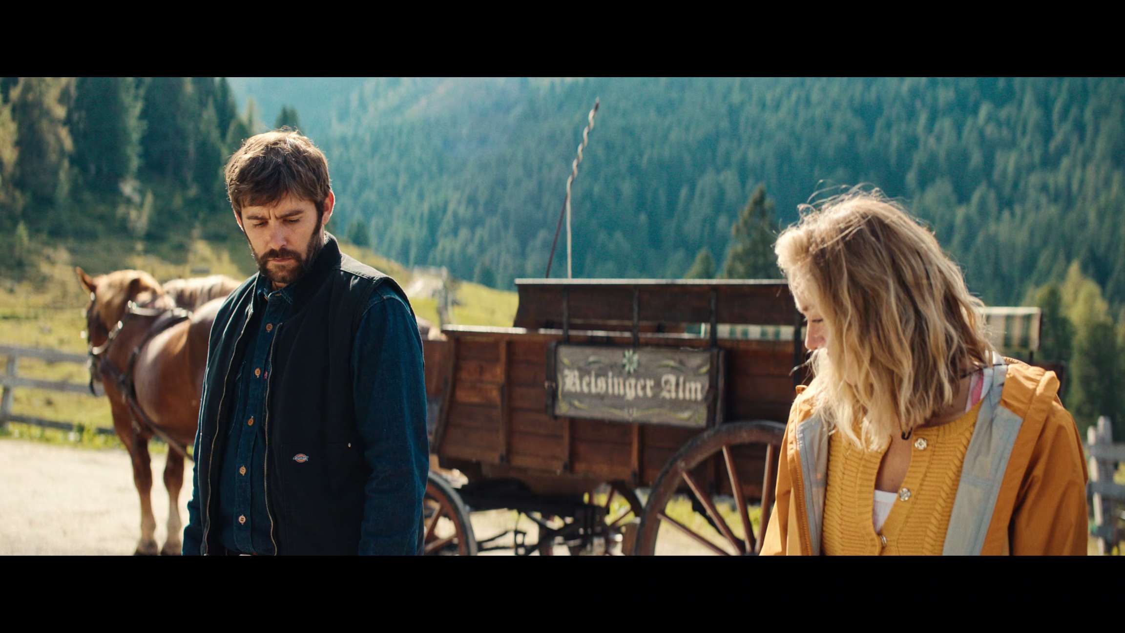 [网盘观看]汪星人训练营[简繁英字幕].Eat.Pray.Bark.2026.2160p.NF.WEB-DL.DDP5.1.Atmos.H.265-PandaQT 10.72GB-推影坊