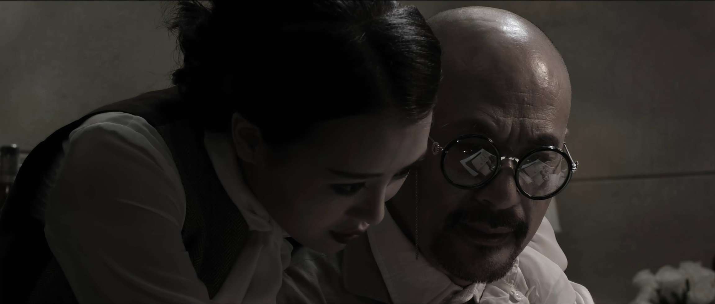 [网盘观看]阴风诡影[国语配音/中文字幕].Yin.Wind.Shadow.2026.2160p.iQIYI.WEB-DL.H265.DDP5.1-QuickIO 1.86GB-推影坊